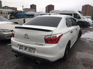 İstanbul’da kar altında “drift” yapan magandalara rekor ceza