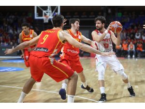 2019 FIBA Dünya Kupası Avrupa Elemeleri: İspanya: 74 - Türkiye 58