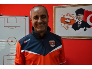 Adanaspor’un ’nöbetçi’ teknik direktörü