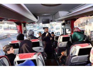 Ataşehirli kadınlar Sancaktepe’deki sayısız eser ve hizmeti görmeye gitti