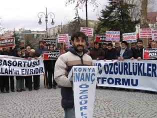 'Düşünce özgürlülüğü kısıtlanmamalı'