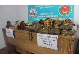 Tır dorsesinde 43 bin 170 kilo kehribar taşı ele geçirildi