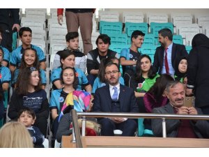 Bakan Kasapoğlu: "2002’de Türkiye’de 1500 spor tesisi varken şimdi 5 bin spor tesisi var"