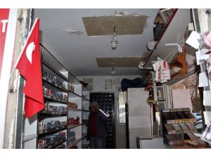 Akrobat hırsız, büfeyi tavandan girerek soydu