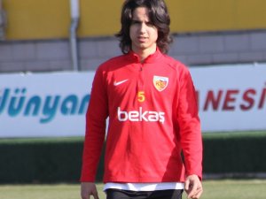 Emre Demir U16 Milli takıma davet edildi