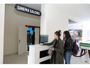 NÖHÜ'de sinema salonu hizmete girdi