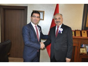 Dinçer: “Vergi olmazsa ekonomi olmaz”