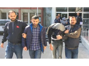 Mersin’de kasa hırsızları kaçamadı