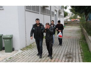 Alanya’da uyuşturucu operasyonunda 2 tutuklama