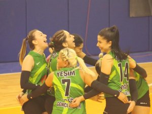 Ereğli Gençlik Merkezi 3. bitirdi