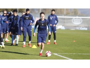 Emre Mor takımla çalışmalara başladı