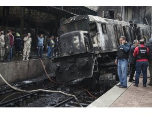 Makinistler kavga etti, 25 kişi öldü