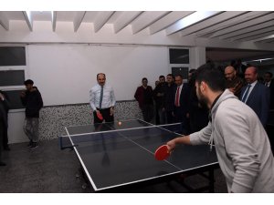 Başkan Altay, üniversiteli gençlerle buluştu