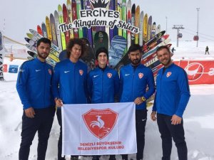 Büyükşehir Kayak Takımı Dünya Kupası’nda