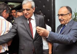 AKP Ahmet Türk'ün kapısını çalacak