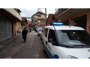 15 gün önce ölen annesinin acısına dayanamadı canına kıydı