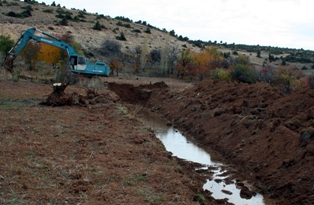 Toprak kanallar yerlerini beton kanallara bırakıyor