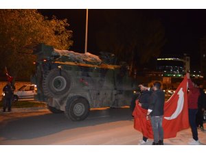 Sınır birliklerine mehter marşıyla askeri sevkiyat