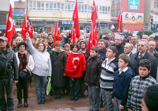 Akşehir'de 'Şehide Saygı, Teröre Lanet'