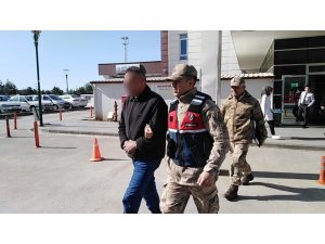 Jandarmadan şafak operasyonu: 2 gözaltı