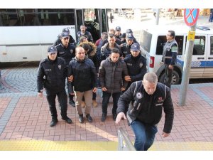 Kocaeli’de merkezli FETÖ operasyonunda 11 şahıs adliyede