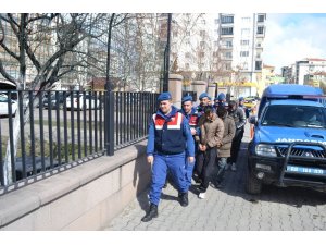 Aksaray’da uyuşturucu operasyonu: 3 tutuklama