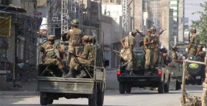 Cammu Keşmir'de çatışma