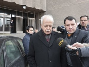 Erbakan öldü, bari Şevket abi çıksa da, şu utanmazları sustursa!