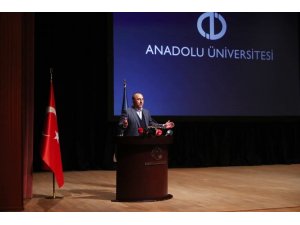 Bakan Çavuşoğlu: “Irak’ın yeniden ayağa kalkmasına destek olmazsak, yarın başka bir sebepten dolayı tökezleyebilir. Bu bizim çıkarımıza da terstir”