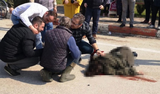 Başında "Ne olur ölme" diye ağladı ama...