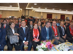 "Elini tutmadığınız kimse, sizin değildir"