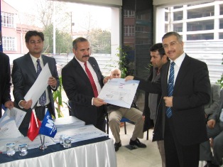 Muhasebeciler sertifikalarını aldı