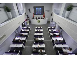 Başkan Piriştina, meclis üyeleriyle vedalaştı