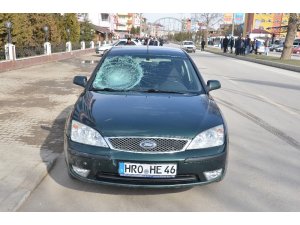 Otomobilin çarptığı bisikletli yaralandı