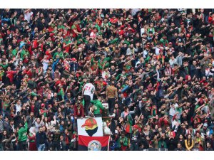 Amed Sportif Faaliyetler-Sakaryaspor maçında gerginlik