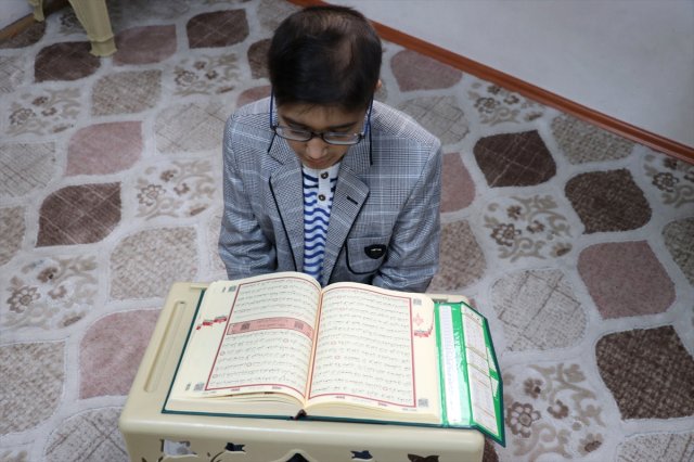 Bilal hem sağlığına kavuştu hem hafız oldu