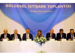 Ticaret Bakanı Pekcan, Balıkesirli iş adamlarıyla bir araya geldi