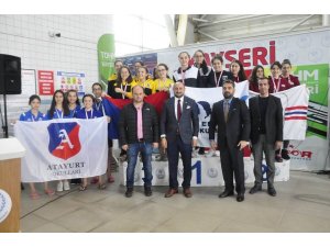 Yüzme Grup Birinciliği Müsabakaları başladı