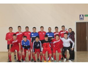 Burhaniyeli gençler Çanakkale’de Futsal şampiyonu oldu