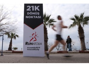 14. RUNATOLIA spor festivali sona erdi