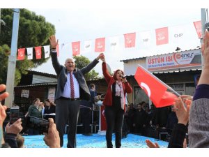 Özlem Çerçioğlu seçim çalışmalarını Dalama’da sürdürdü