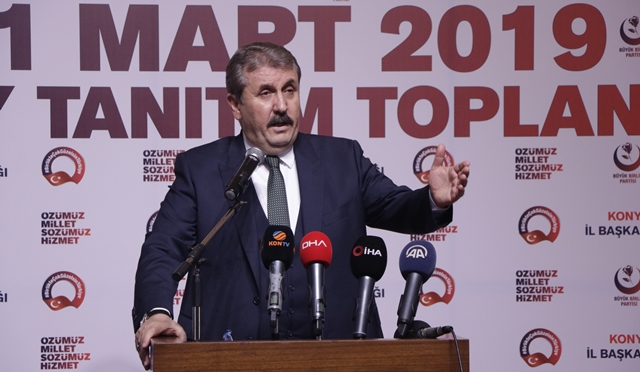 Destici: Bizi bölücülerle bir araya getiremezler