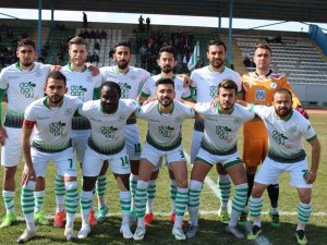 Ereğlispor liderliğini sürdürdü
