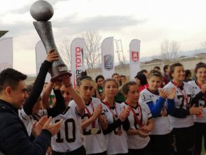 Selçuk Kartallar ragbi takımı Türkiye ikincisi oldu