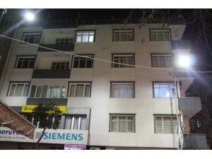 Elazığ’da gazdan zehirlenen anne kız hastaneye kaldırıldı
