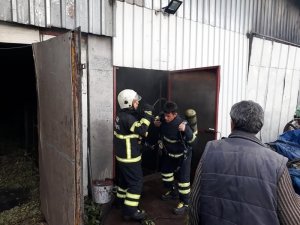 Defne yaprağı kurutma tesisinde yangın