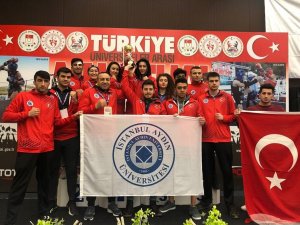 Üç kategoride şampiyonluk