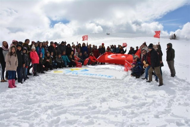 E Twinning Ateşi Derbent Aladağ'da