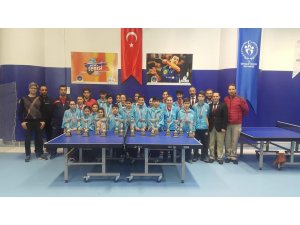 Yıldızlar ve Gençler Masa Tenisi Yerel Lig Müsabakaları Tamamlandı