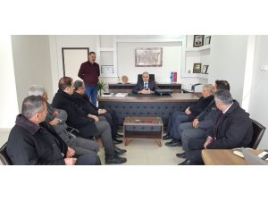 İYİ Parti Adayı Kırmızı CHP eski il başkanlarıyla buluştu